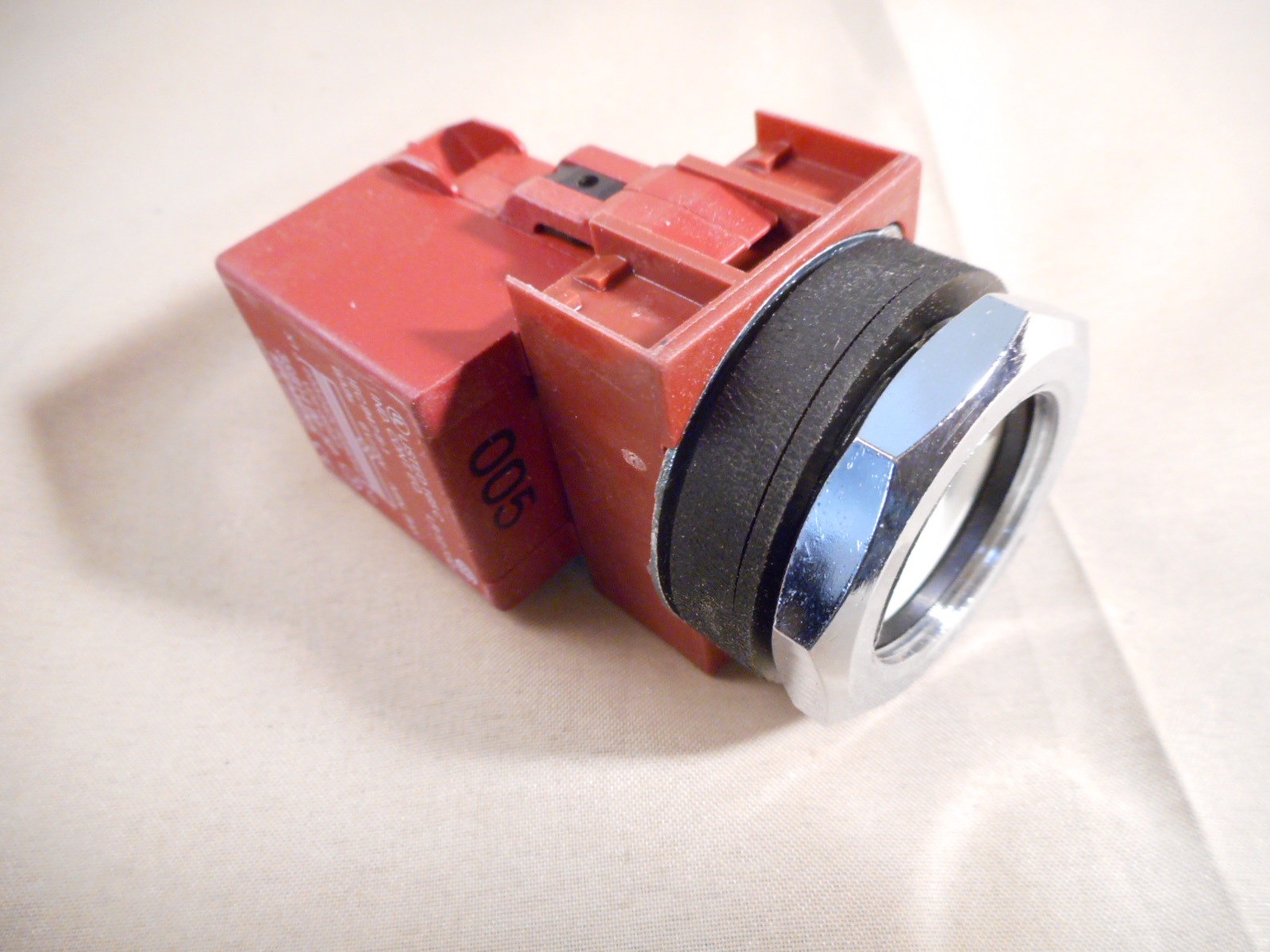 Details about   Siemens 30 MM Selector Switch 3SB03-2MKG  
